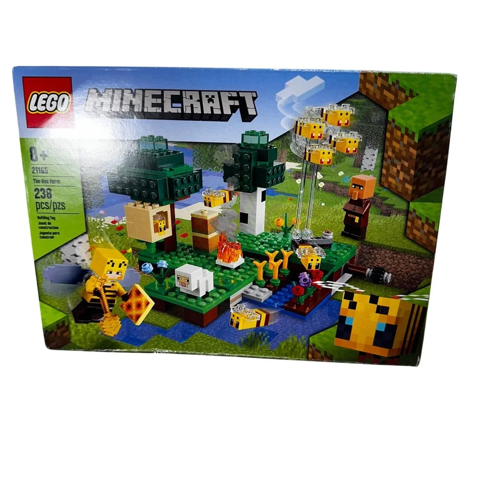 LEGO Minecraft The Bee Farm 21165 Building Toy Set 238 Pieces New Sealed Box